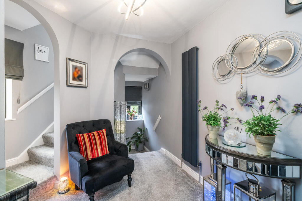 House in Bradford - View 4
