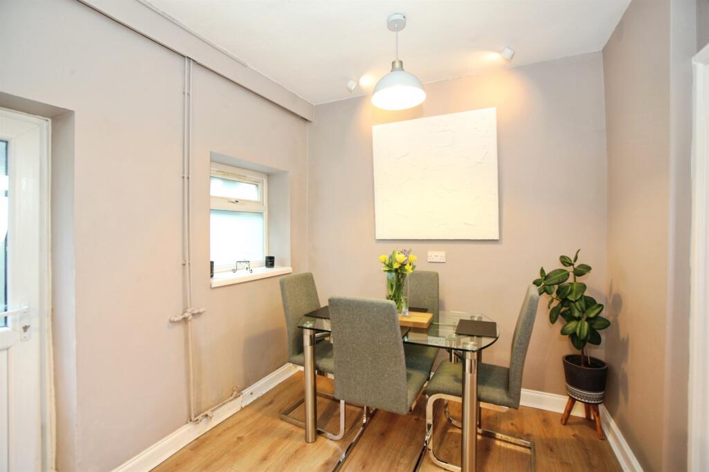 10, Graig Terrace, Graig, PONTYPRIDD photo 2