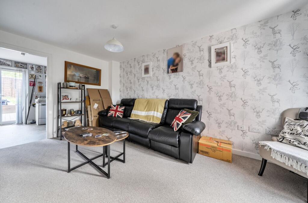 House in Salisbury - View 2