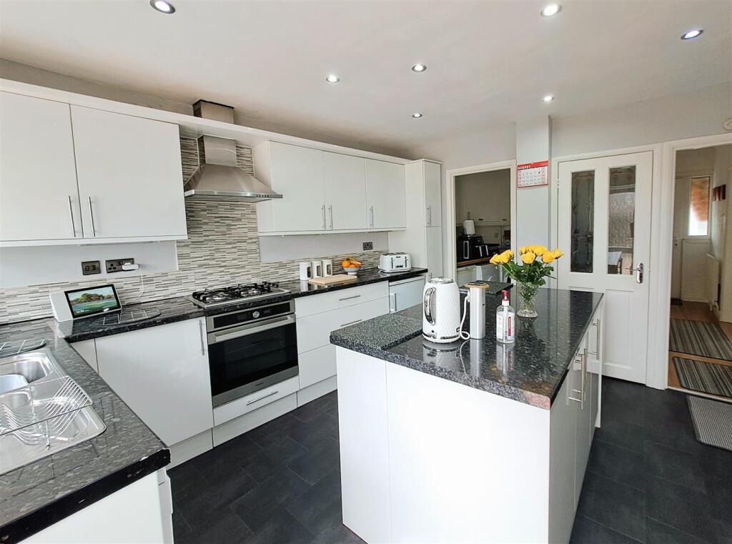 Bryn Arden Road, South Yardley, Birmingham photo 3