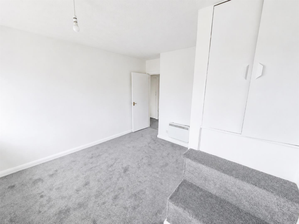 Madden Close, Alverstoke, Gosport - More