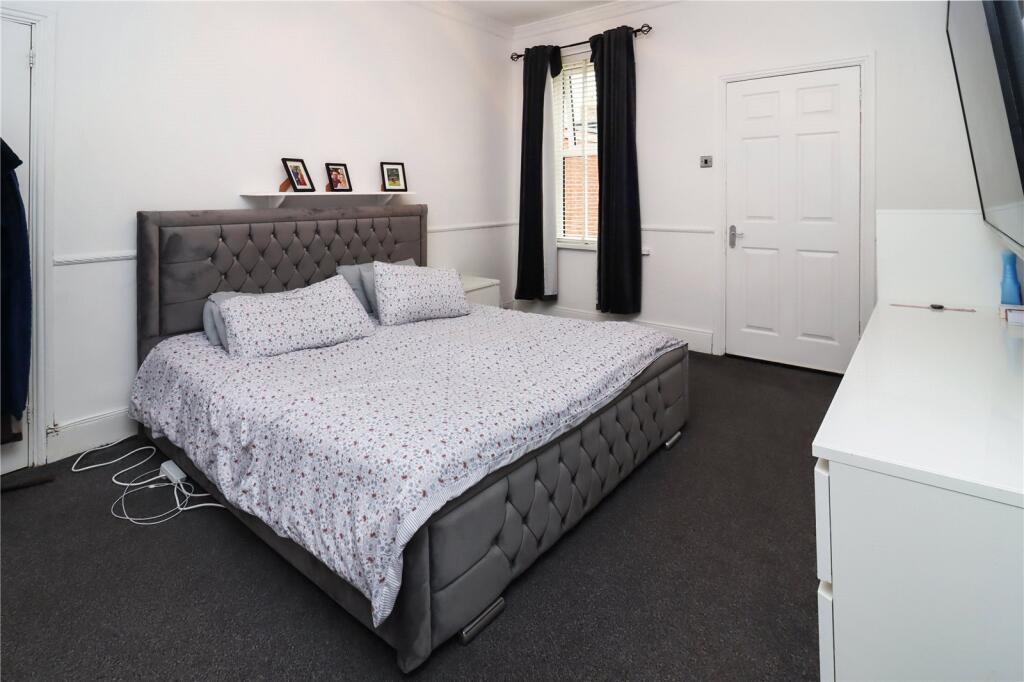 Victoria Road West, Hebburn, Tyne and Wear, NE31 photo 4