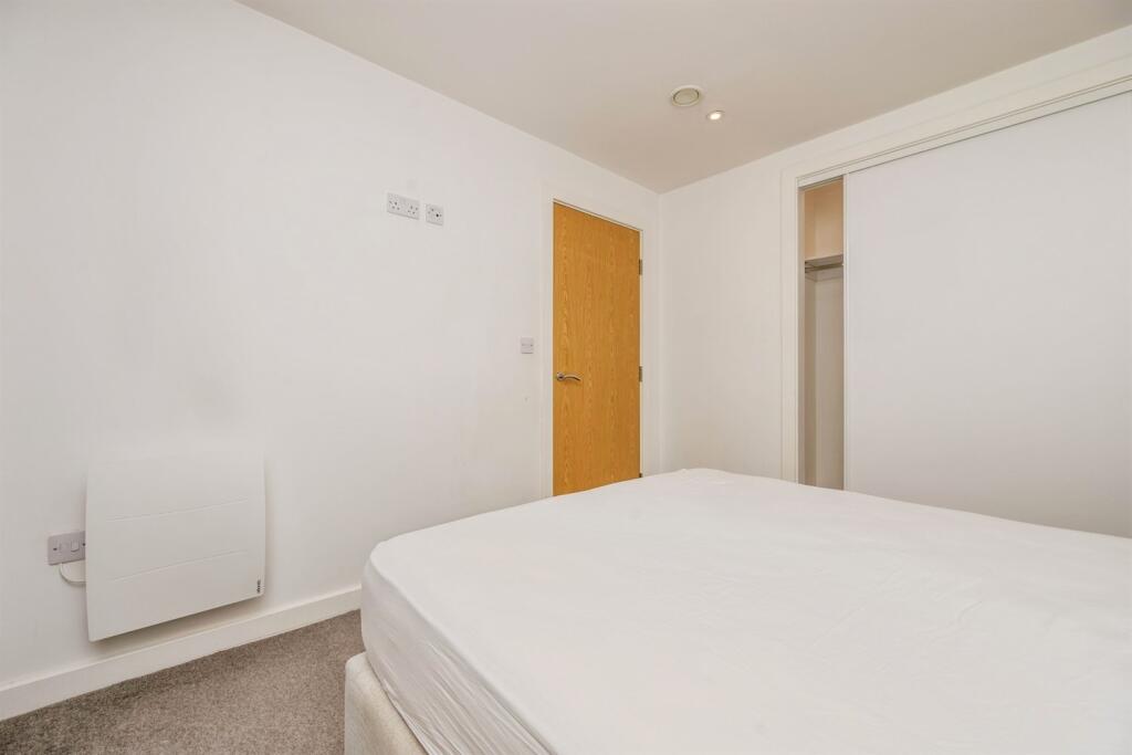 Additional image 9 of Arden Gate, B15