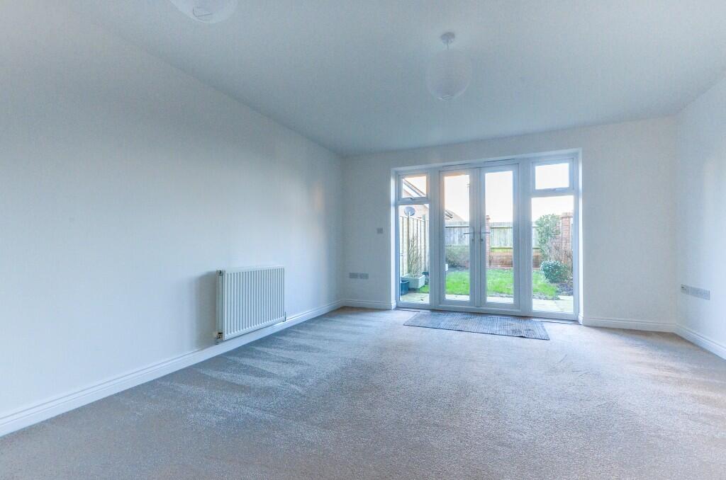 Hedley Way, Hailsham, East Sussex, BN27 photo 3