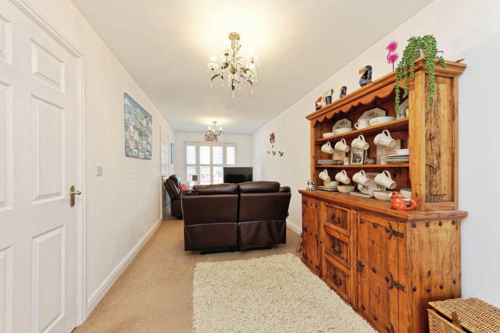 House in Canterbury - View 5