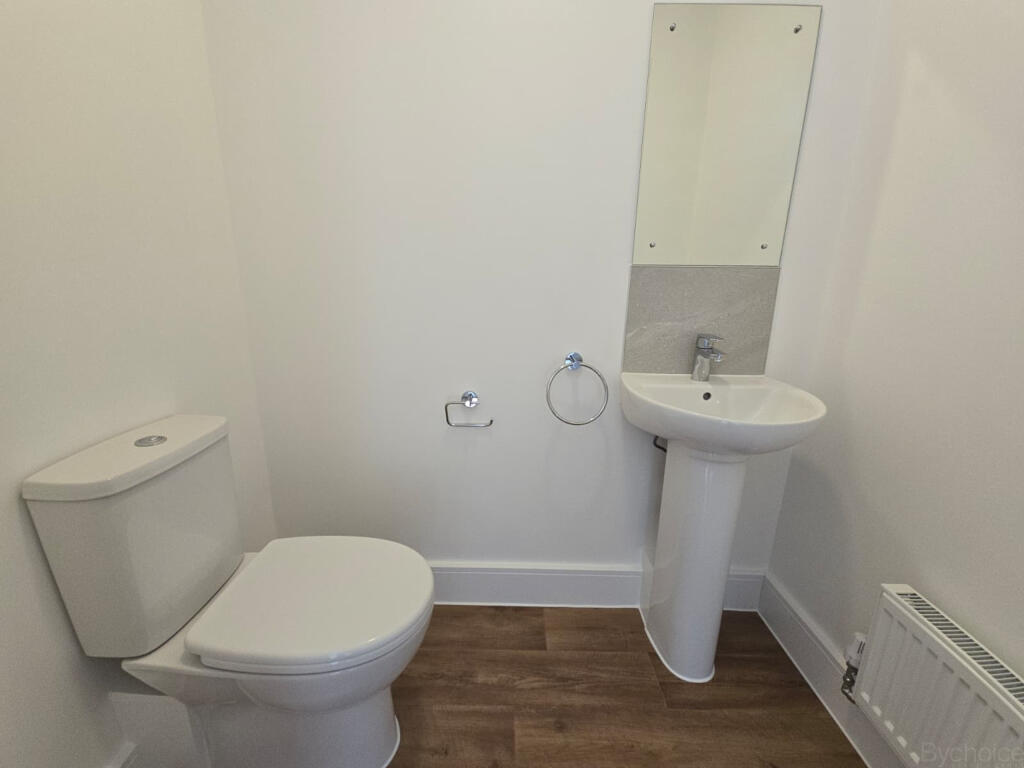 House in West Suffolk, Rougham Green, Rushbrooke with Rougham - View 4
