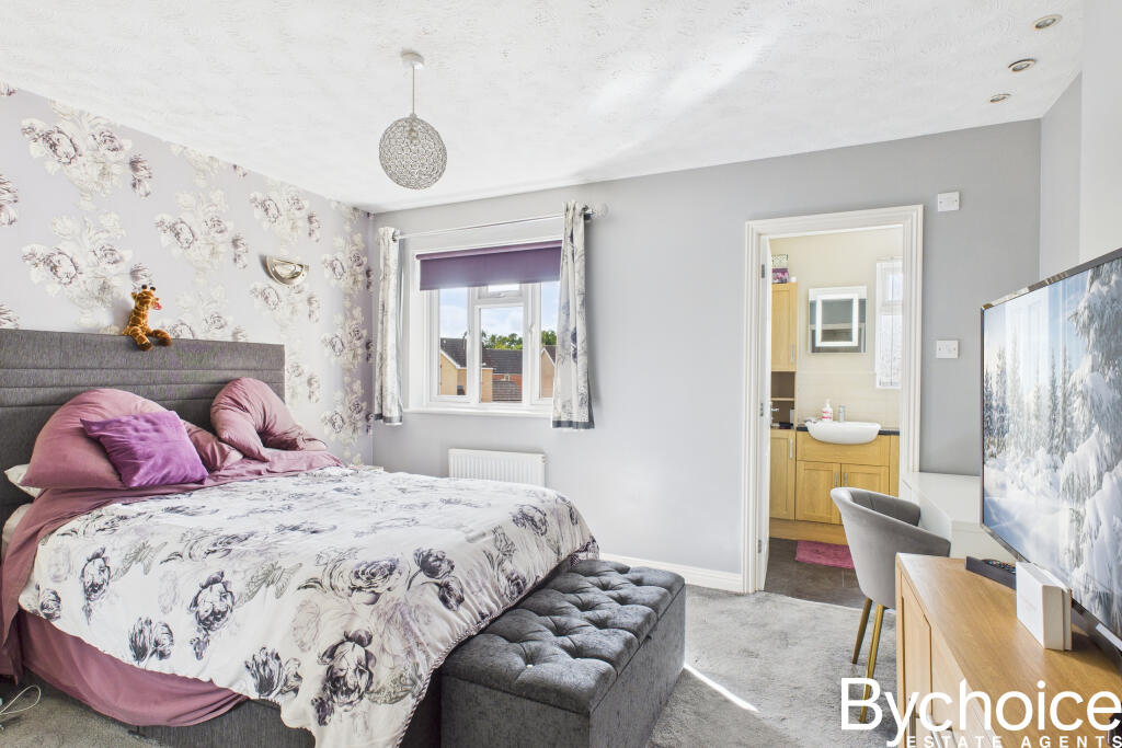 House in West Suffolk, Haverhill - View 5
