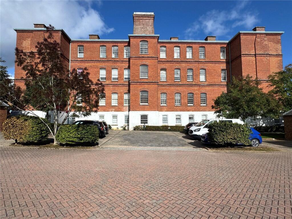 Main image of property: Serotine Close, Knowle, Fareham, Hampshire, PO17