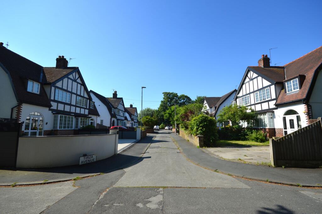 Tirza Avenue, Manchester, M19 photo 4