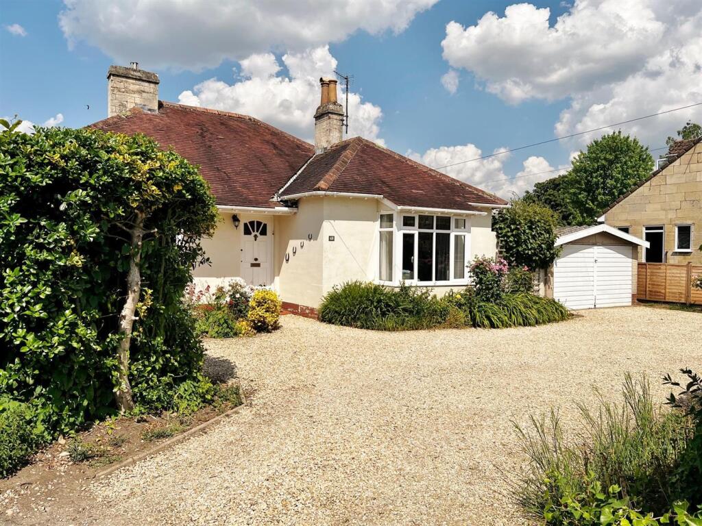 Main image of property: Avonfield Avenue, Bradford-on-Avon