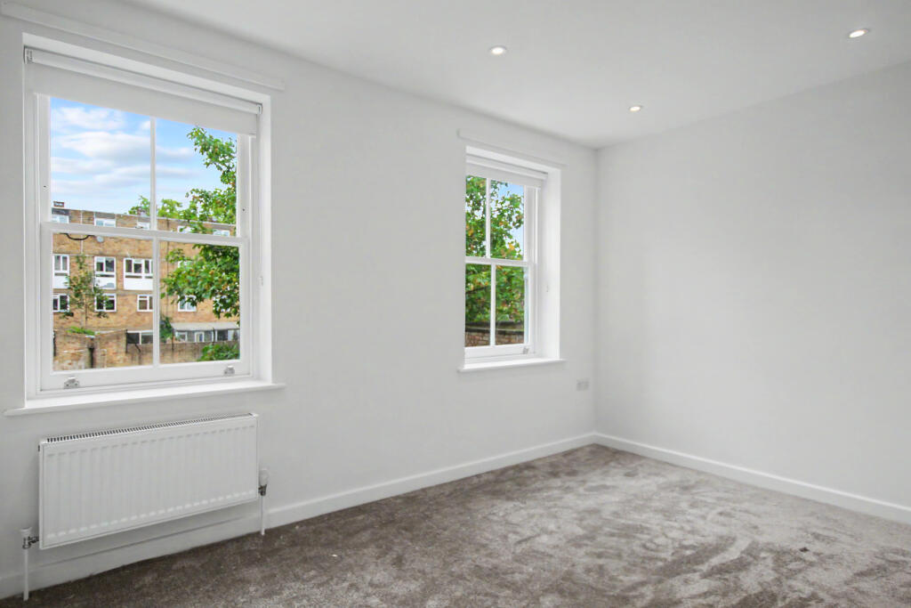 Apartment in London - More