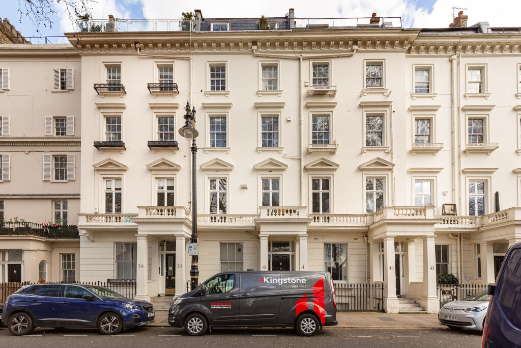 Main image of property: 41A St Georges Square, Pimlico, London, SW1V 3QN