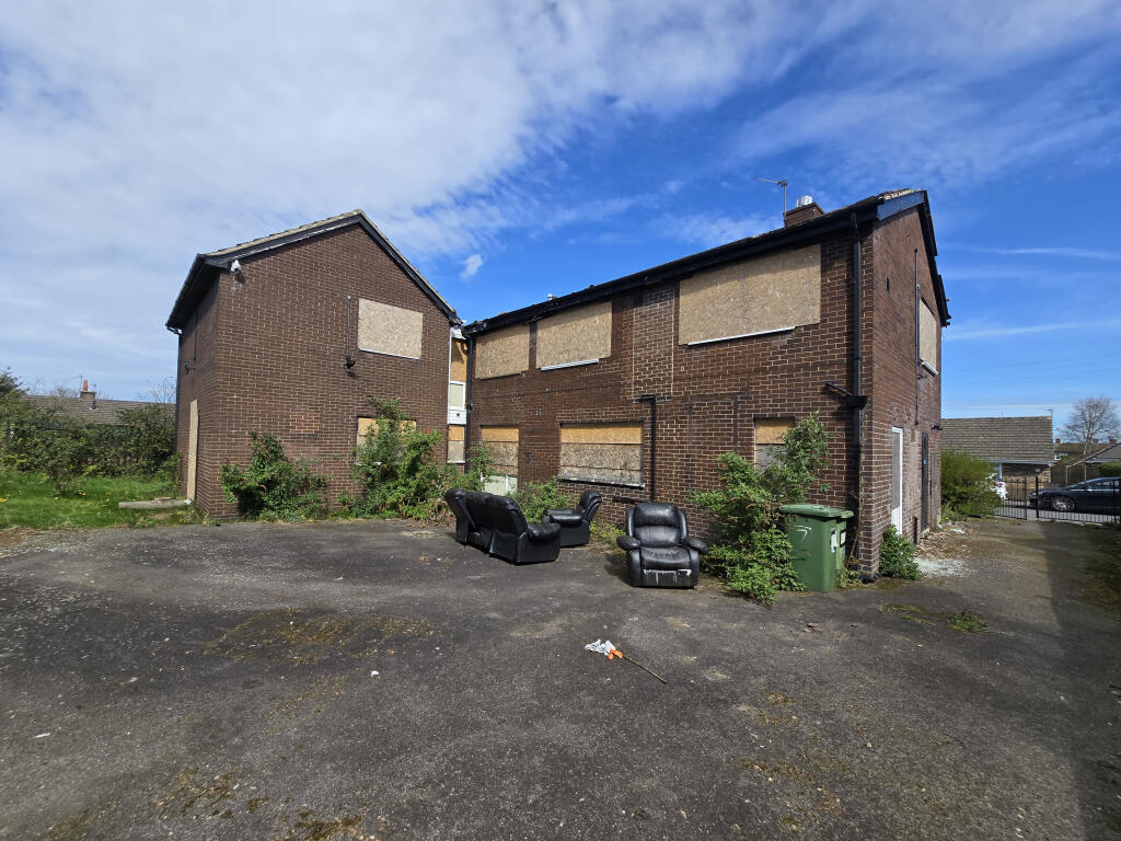 Main image of property: 13a Marton Avenue, Hemsworth, Pontefract, West Yorkshire, WF9