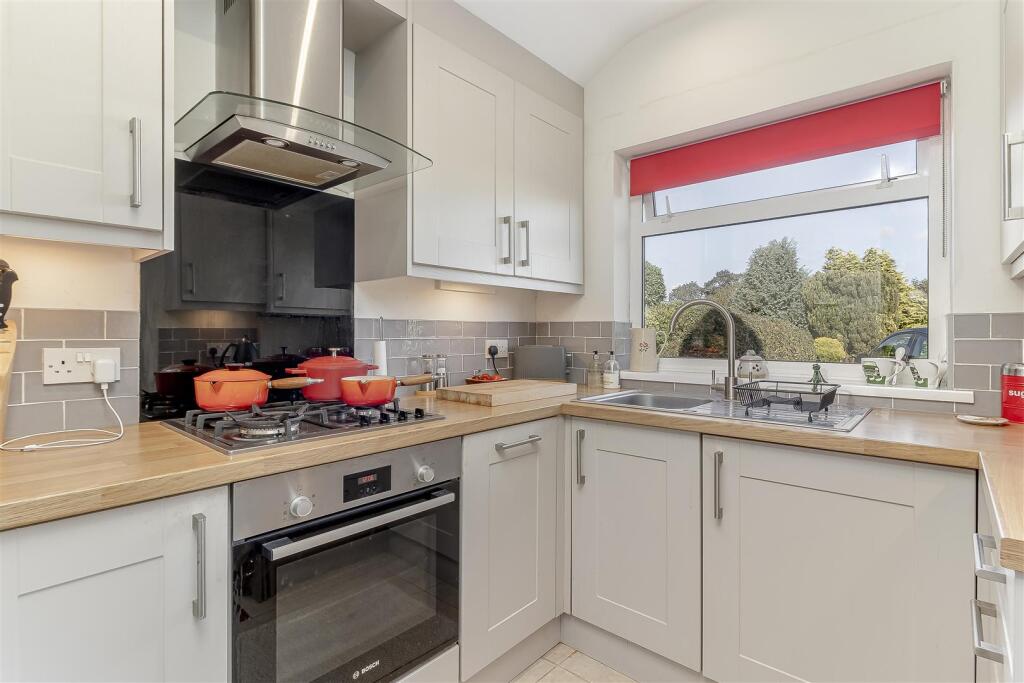 House in Leeds - View 5