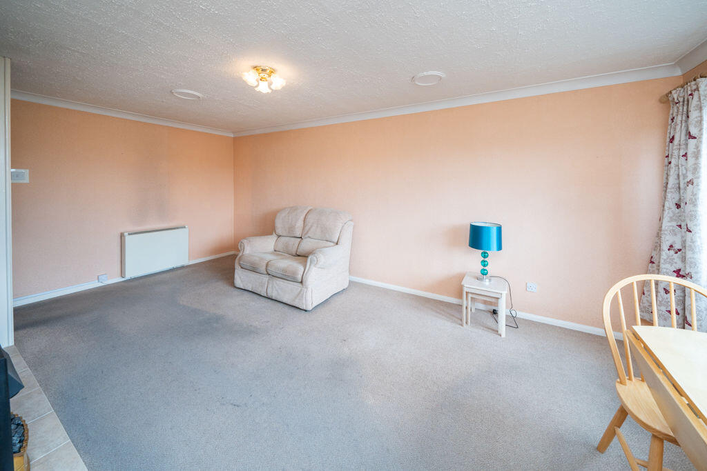 House in Dudley, West Midlands - View 4