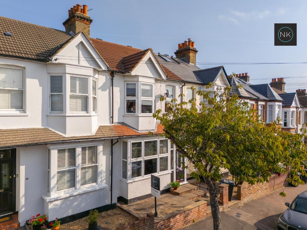 Main image of property: Ingatestone Road, Woodford Green, Essex, IG8 9AL