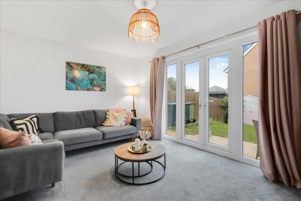 House in Newport Pagnell, City of Milton Keynes - View 4