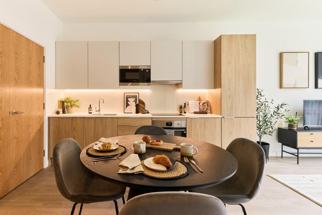 Main image of property: Lower Bristol Road, Bath, Somerset, BA2