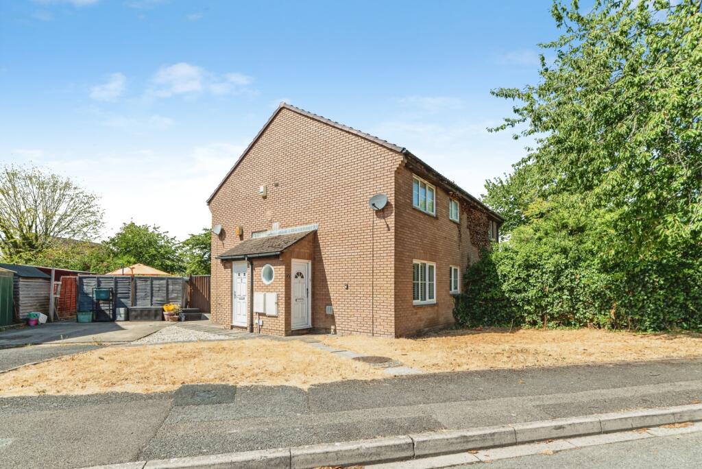 Main image of property: Braemore Close, Thatcham, Berkshire