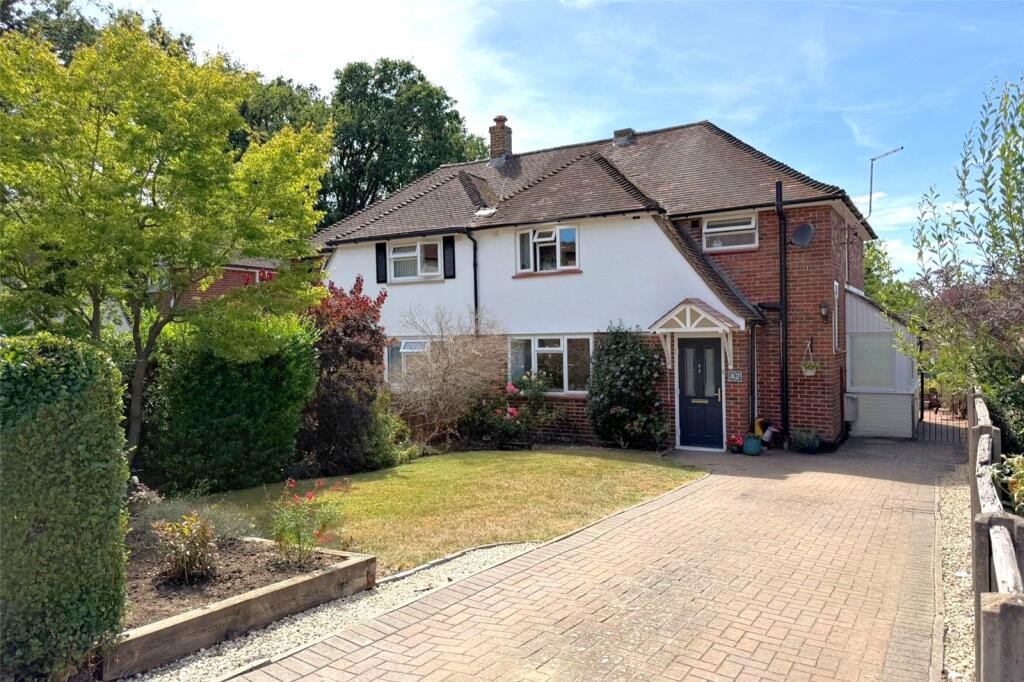 Main image of property: Broadley Green, Windlesham, Surrey, GU20