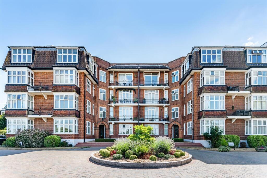 Main image of property: Portsmouth Road, Surbiton