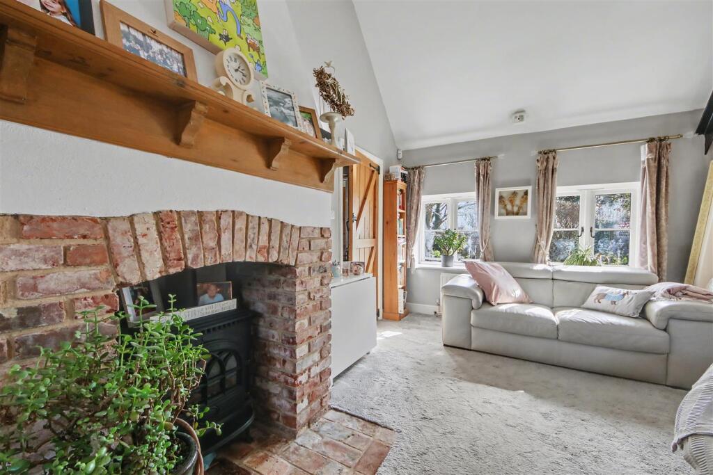 Main image of property: Morgan Gardens, Aldenham