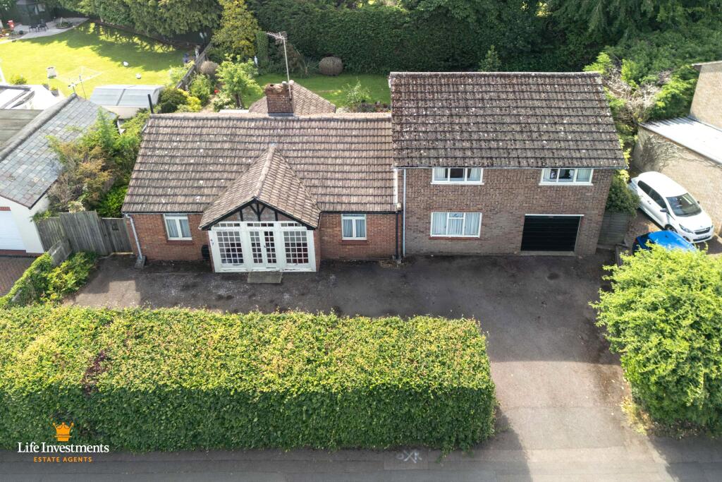Main image of property: Badby Road West, Daventry, West Northamptonshire