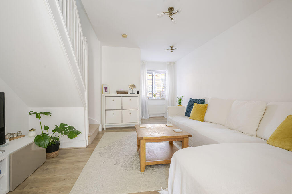 House in Wealden, Maresfield - More