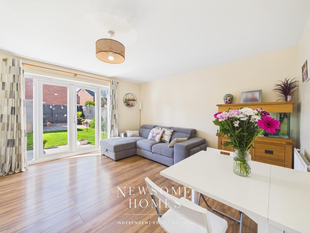 Elm Avenue, Penyffordd photo 4