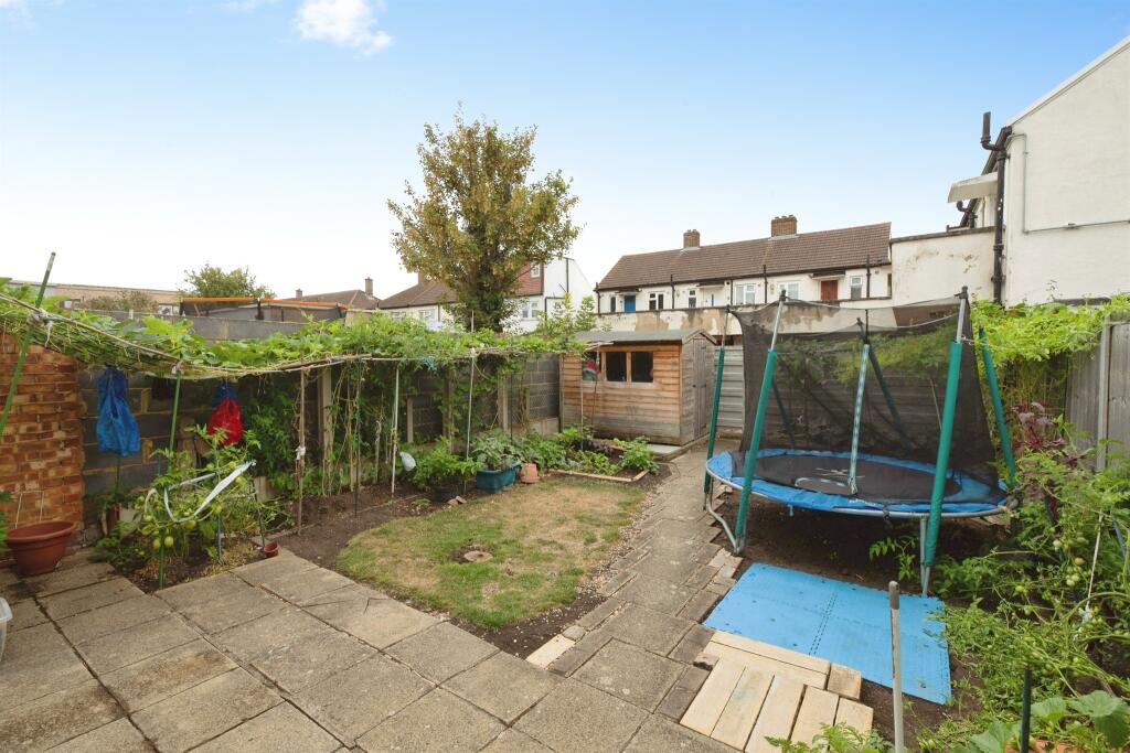 House in London, Thames View - View 4