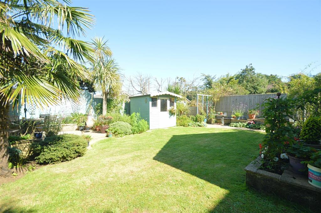 House in Godshill, Isle of Wight - View 4