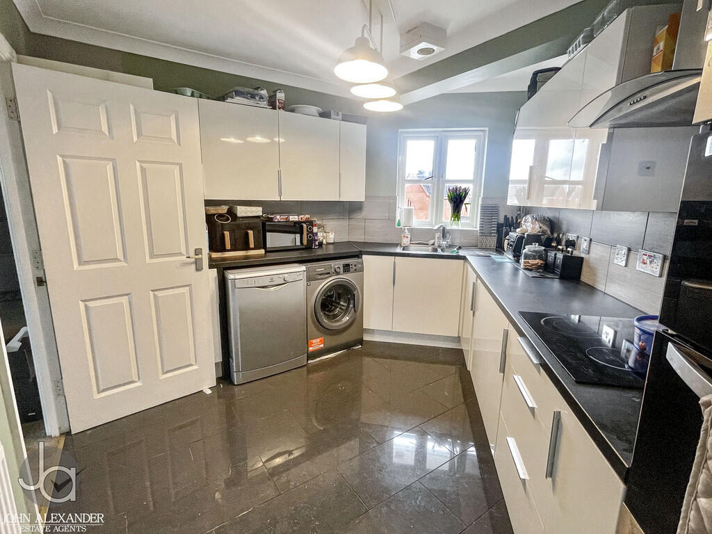 Apartment in Colchester, Tiptree - More