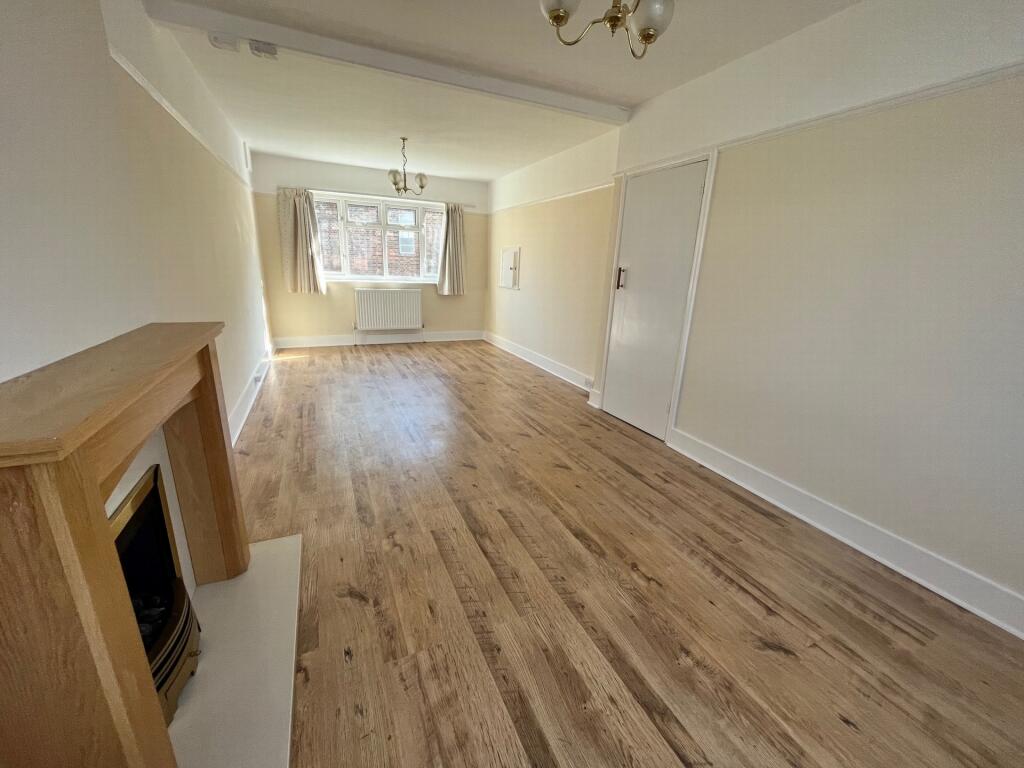 Additional image 2 of Kings Road, London Colney, AL2