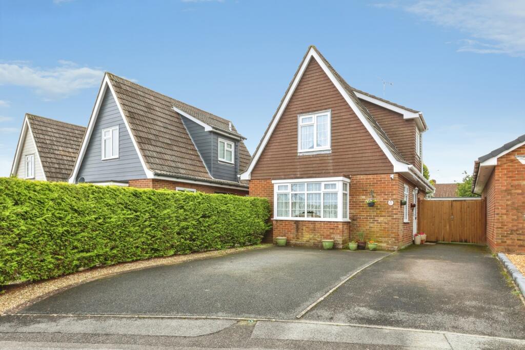 Main image of property: Hawkchurch Gardens, Canford Heath, Poole, Dorset, BH17