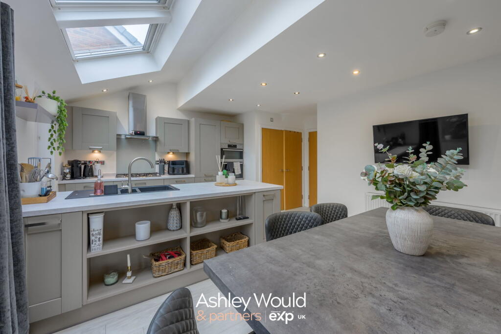 House in Sandwell, The Knowle - View 4