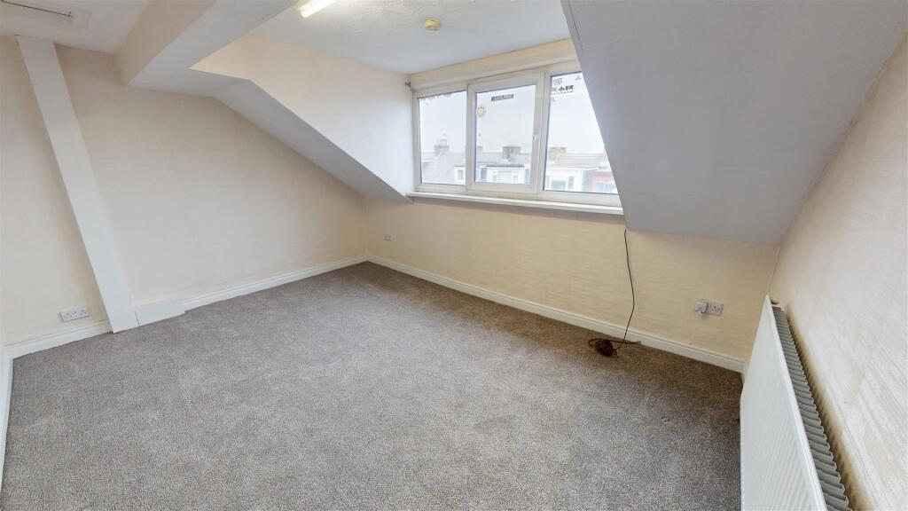Additional image 8 of Beckside Road, Bradford