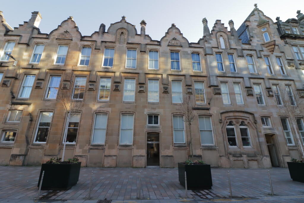 Main image of property: 2/4 128 Brunswick Street, Glasgow, G1