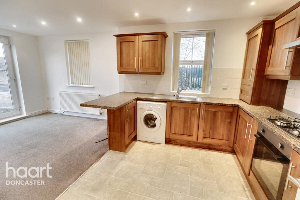 Orchard Mews, Church Lane, Bessacarr, Doncaster photo 4