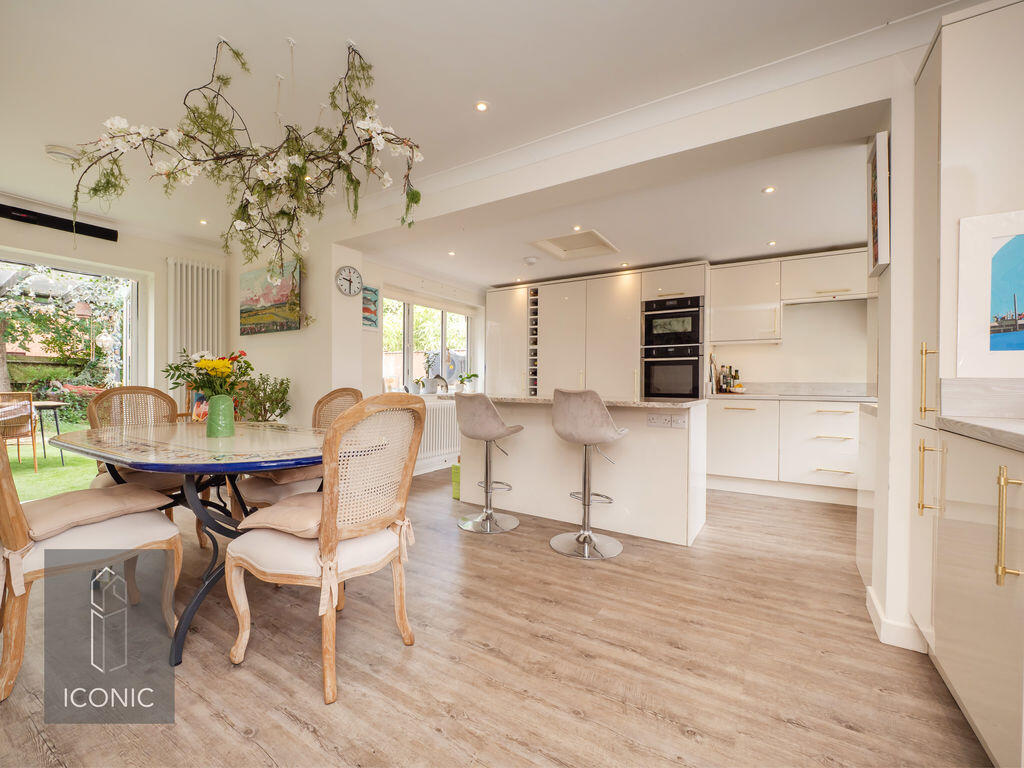 House in Broadland, Taverham - View 3