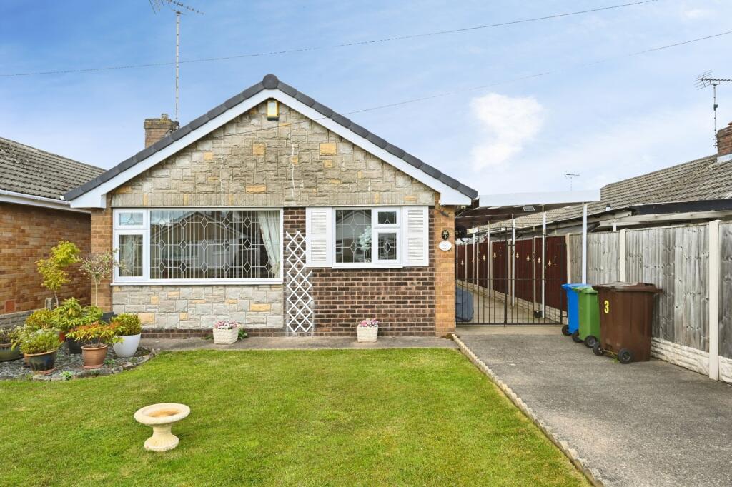 Main image of property: Hereford Avenue, Mansfield Woodhouse, Mansfield, Nottinghamshire, NG19