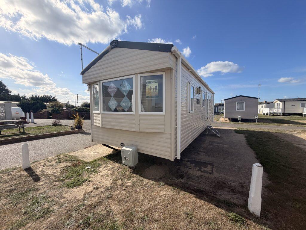 2-bed caravan on Eastern Beach Holiday Park, £24,995