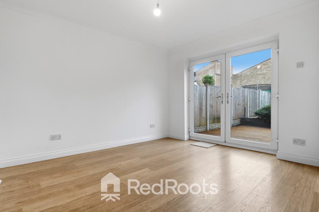 House in Doncaster - View 5