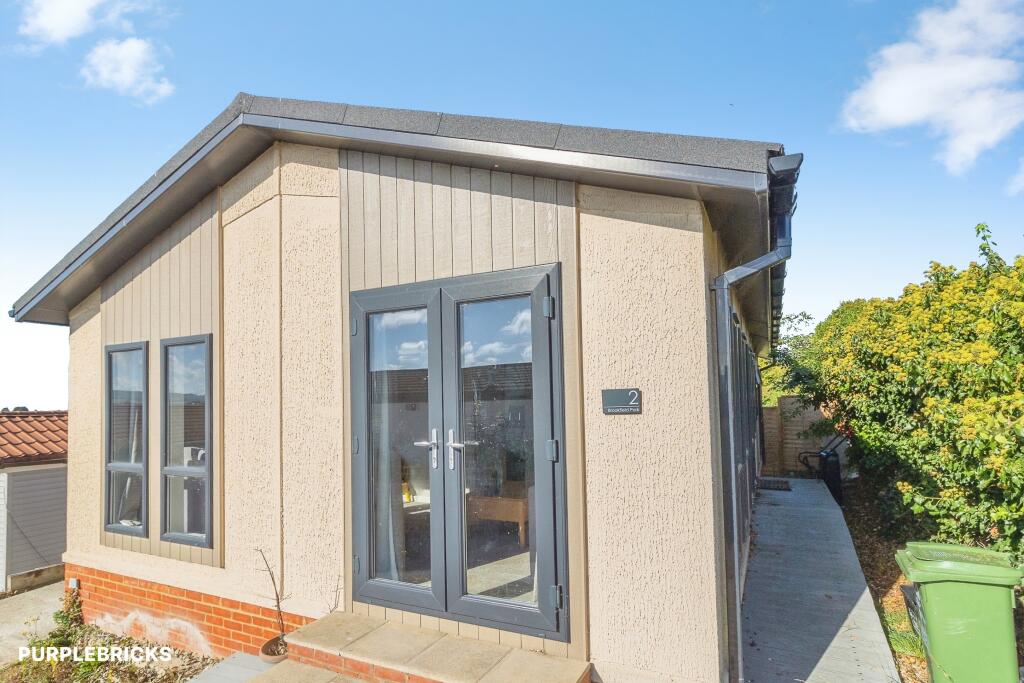 House in Totternhoe, Central Bedfordshire - View 5