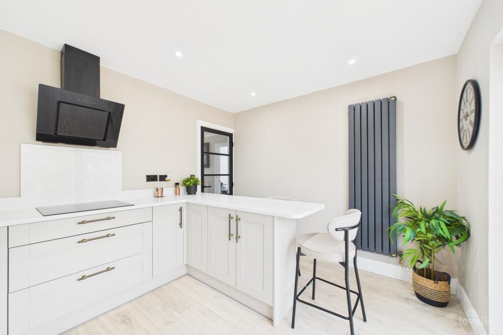 Main image of property: Bradwell Close, Barton-upon-Humber, North Lincolnshire, DN18