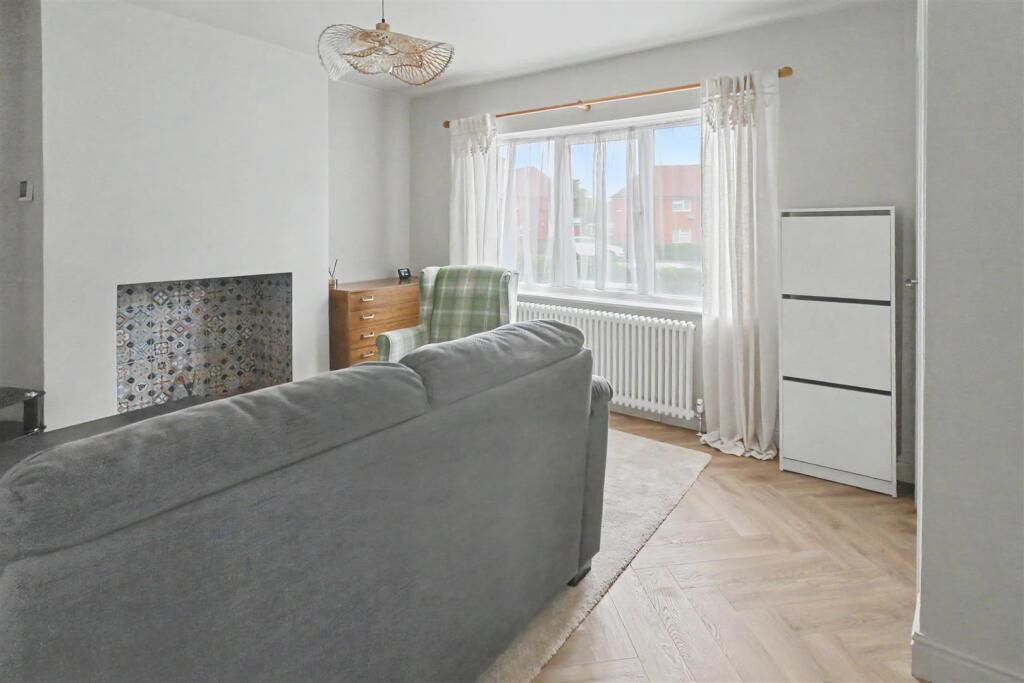 House in Nottingham - View 3