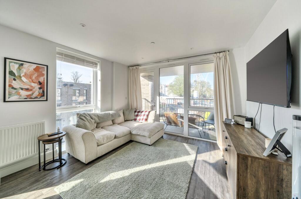 Main image of property: Daly Close, Littlemore, Oxford