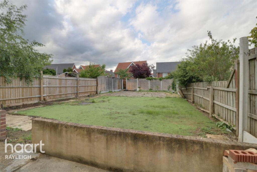 Main image of property: Bourne Avenue, Basildon