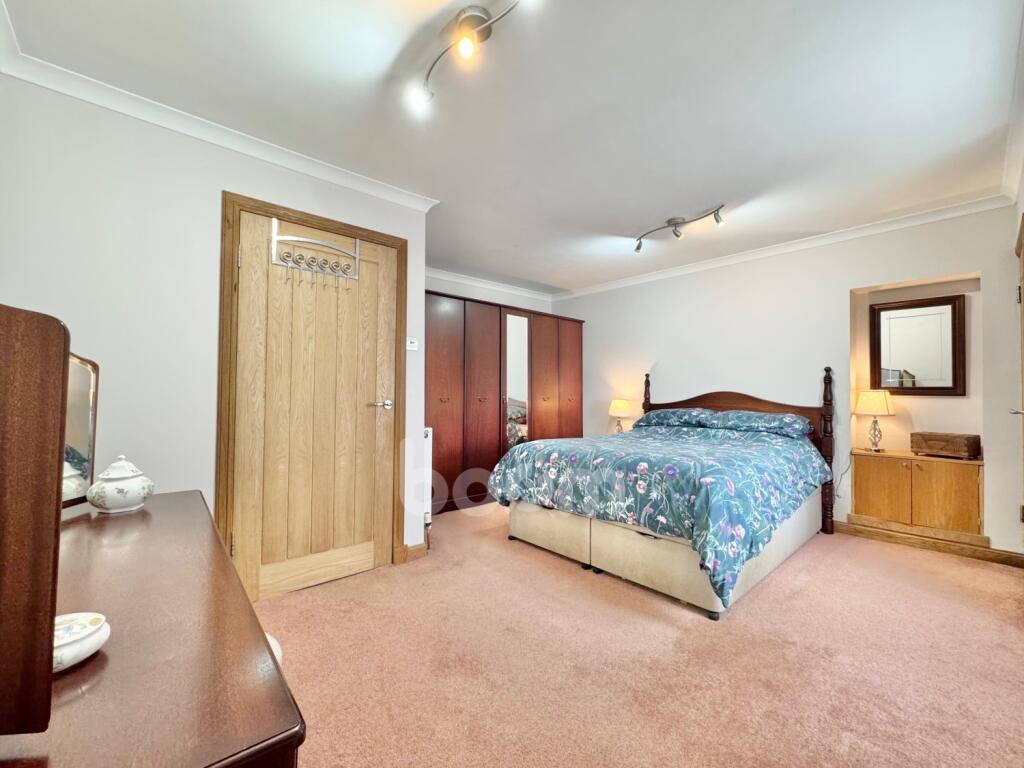 Apartment in Kilmarnock - View 4