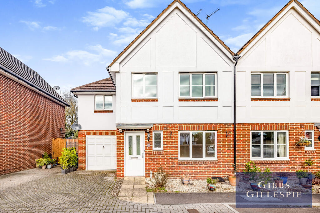 Main image of property: Nursery Close, Watford, Hertfordshire, WD19