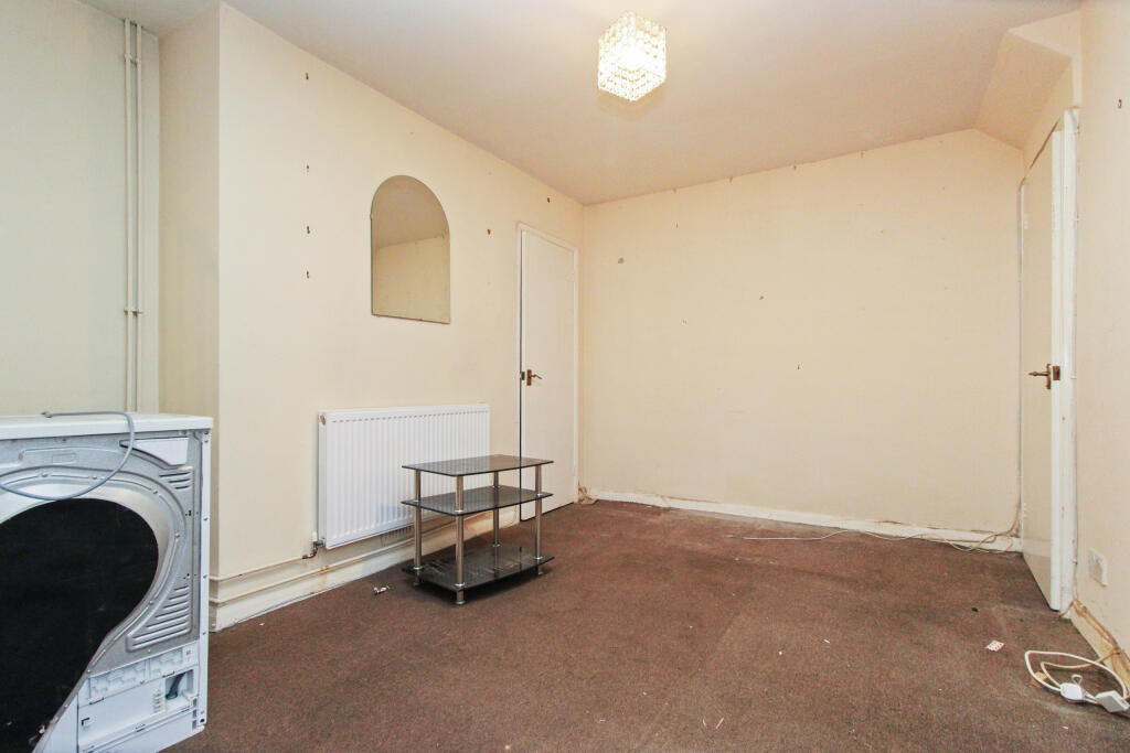 House in Herne Bay, Hunter's Forstal, Mickleburgh Hill - View 5